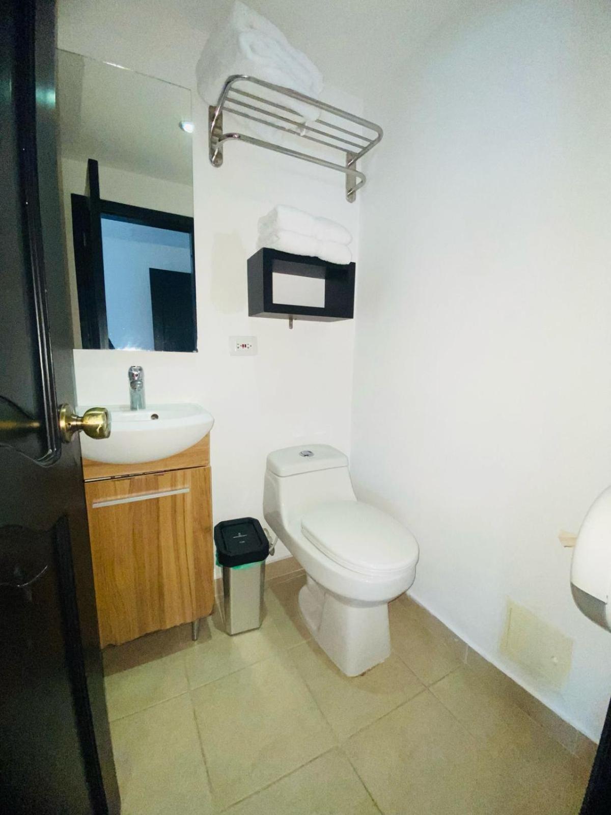 Hotel Metropolis Plaza Cali Ngoại thất bức ảnh